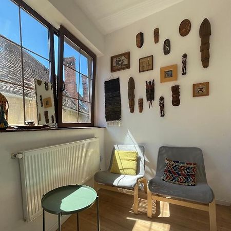 Central Retro Apartment سيبيو المظهر الخارجي الصورة