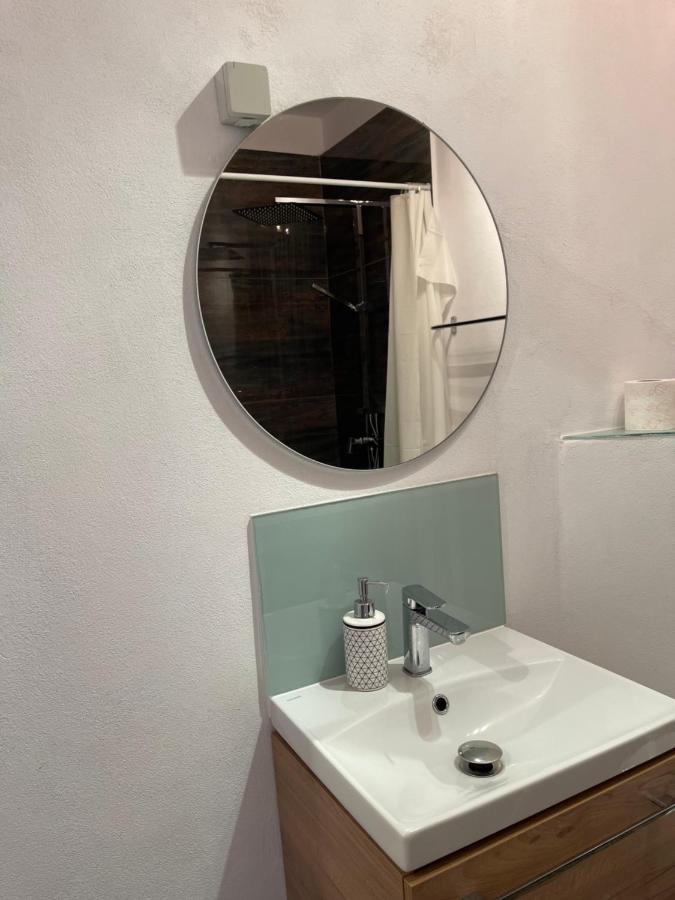 Central Retro Apartment سيبيو المظهر الخارجي الصورة