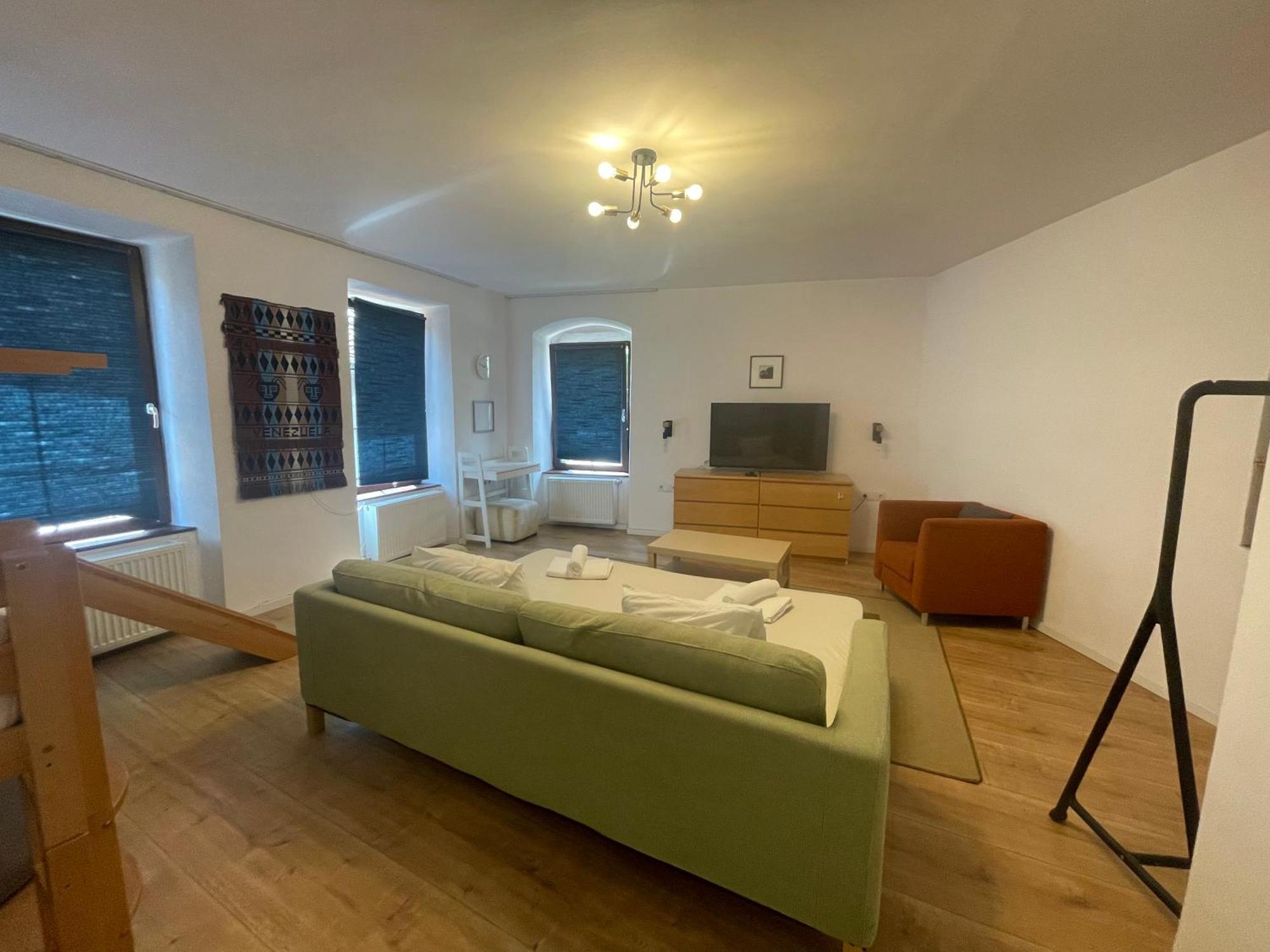 Central Retro Apartment سيبيو المظهر الخارجي الصورة